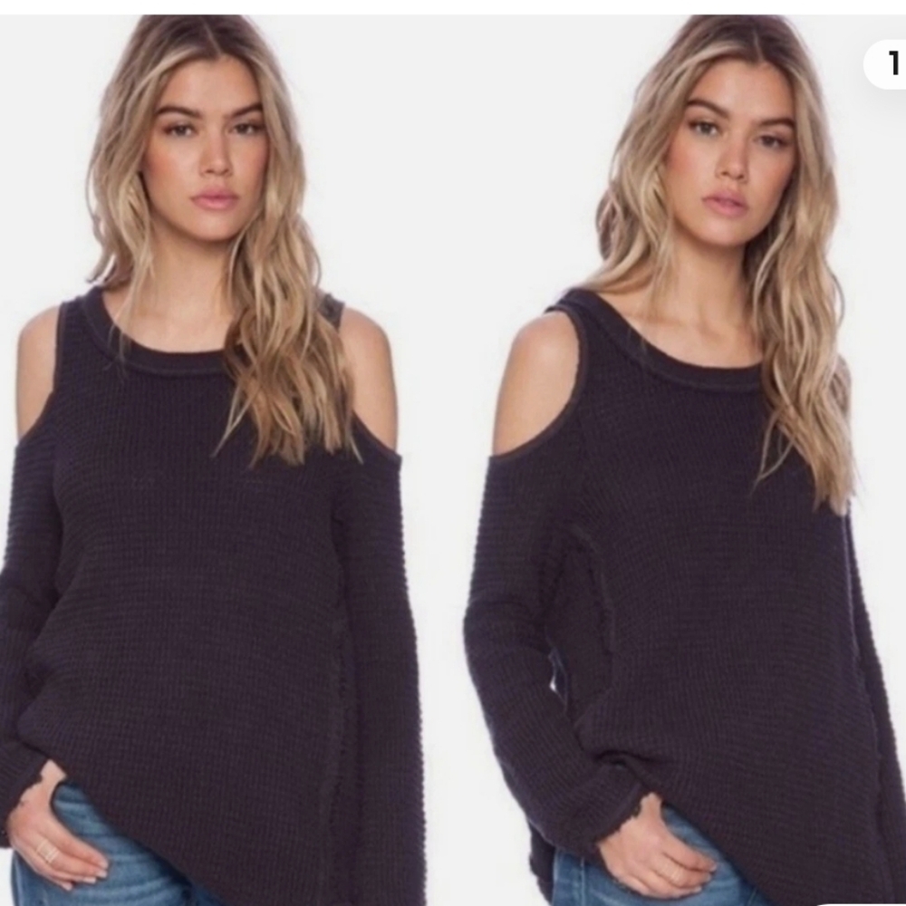 Free People Cold Shoulder Knit Raw Hem Oversized Sunrise Sweater Size smalll